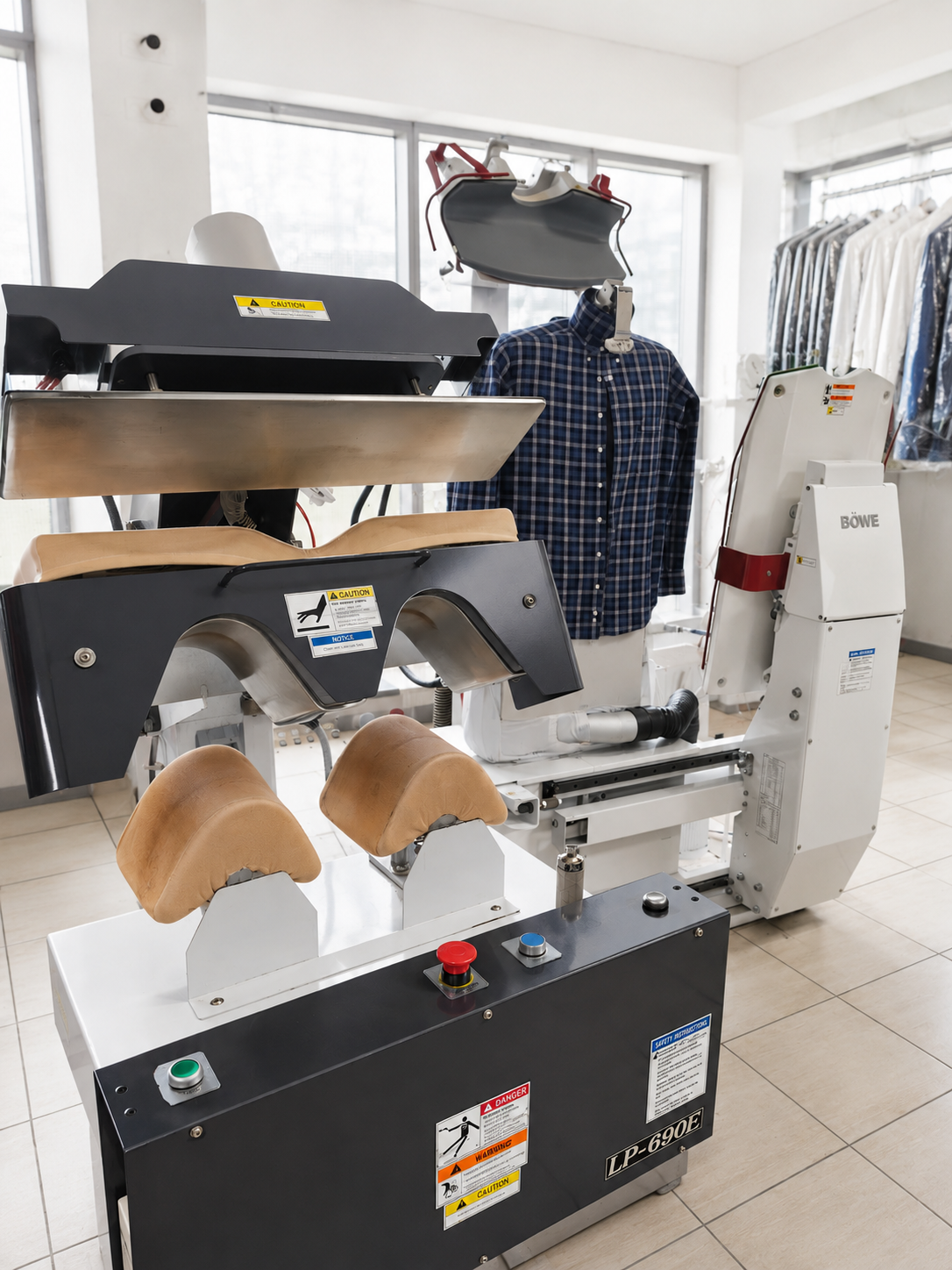 Press- und Finishbereich bei Leo Clean